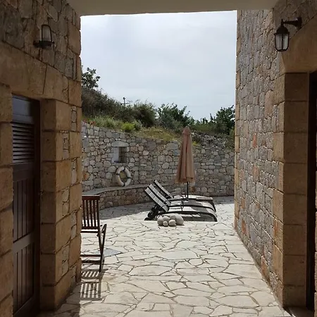 Villa Rathimata *